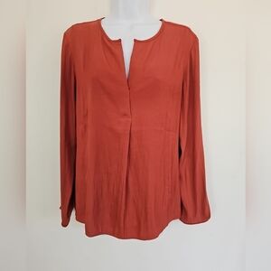 Banana Republics Pullover Satin Blouse Medium Rust Orange V-neck Long Sleeve